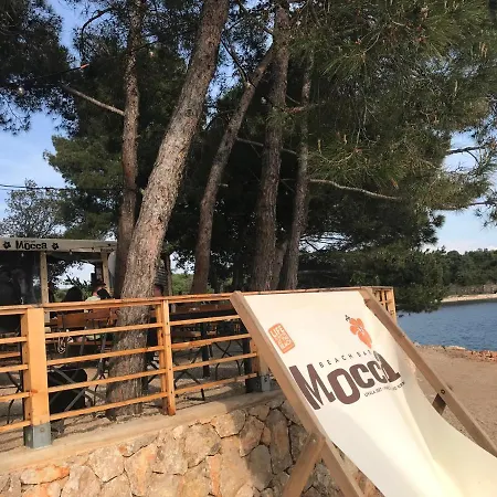 Krk Pepina شقة Pinezići