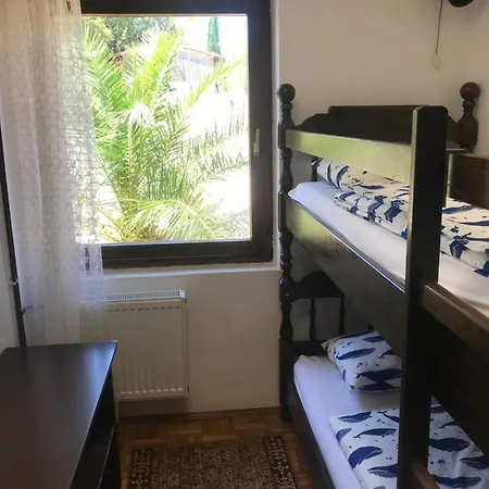 Apartment Krk Pepina Pinezici (Krk)