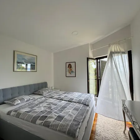 Krk Pepina Apartment *